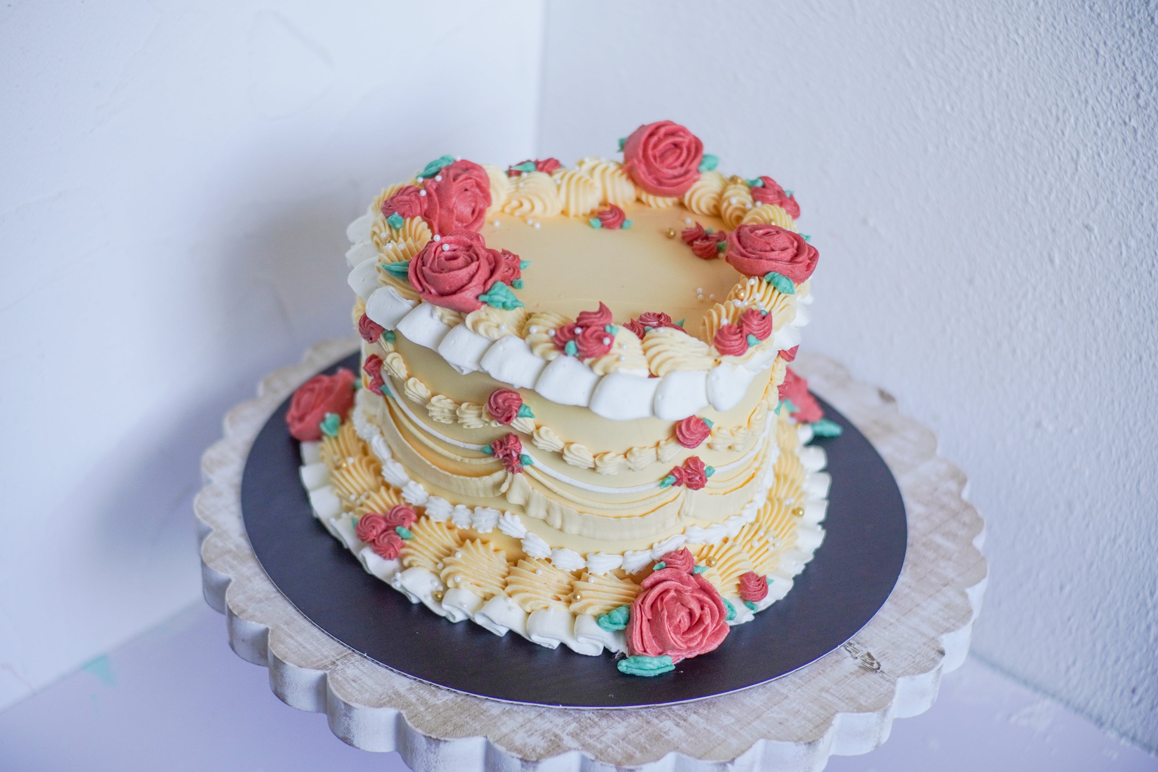 Custom smash cakes